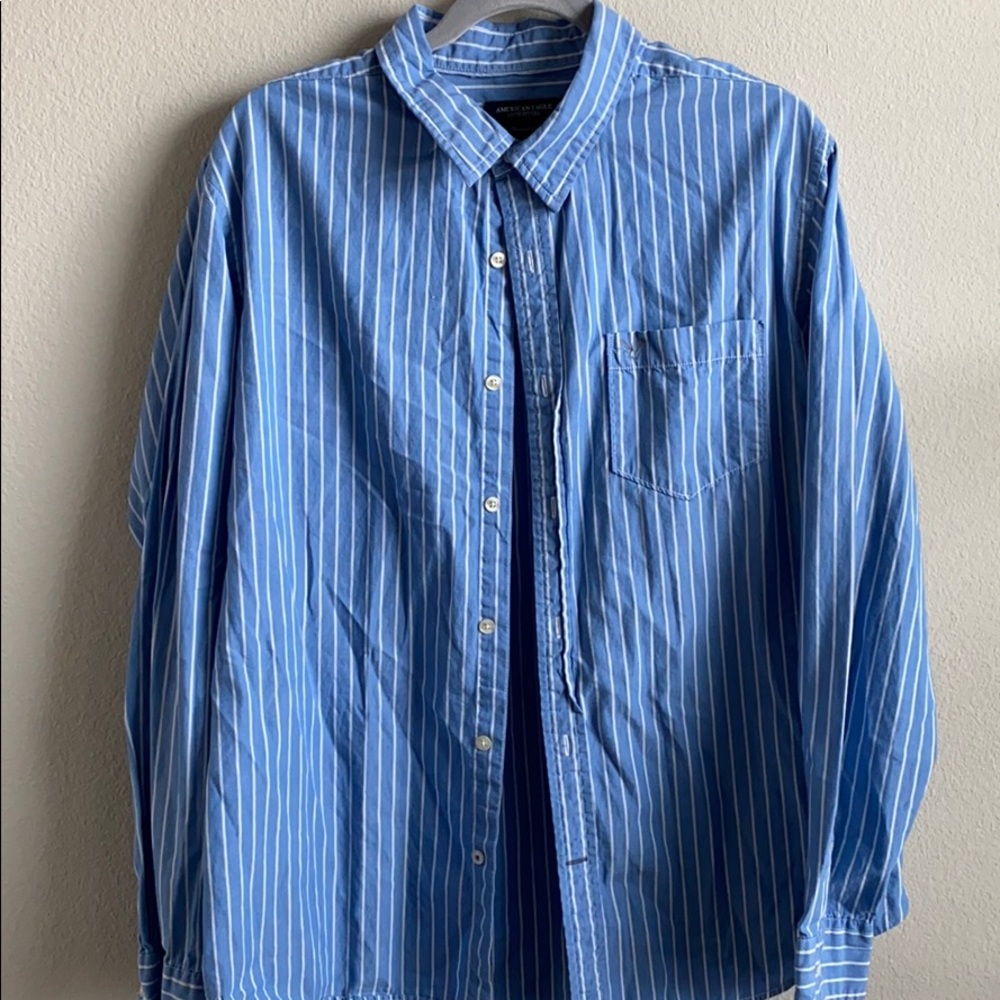 Men’s American Eagle Athletic Fit Button Down